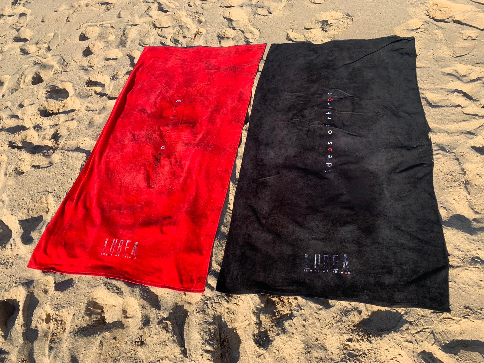 Welcome to summer season with LUBEA’s beach towels!
